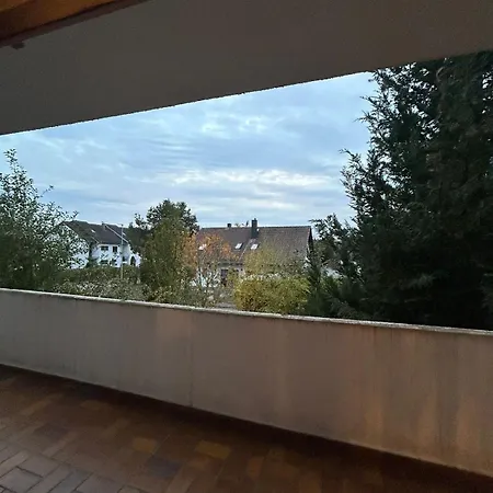 아파트 Spacious Family House Near 울름