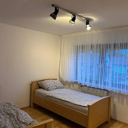 Spacious Family House Near Apartmán Ulm