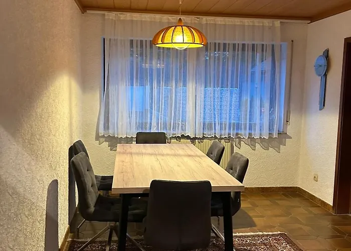 Spacious Family House Near * Ulma
