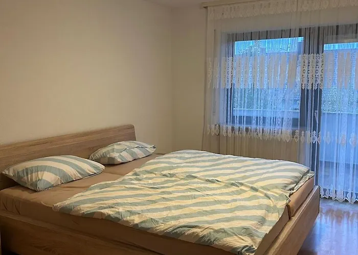 Appartamento Spacious Family House Near *